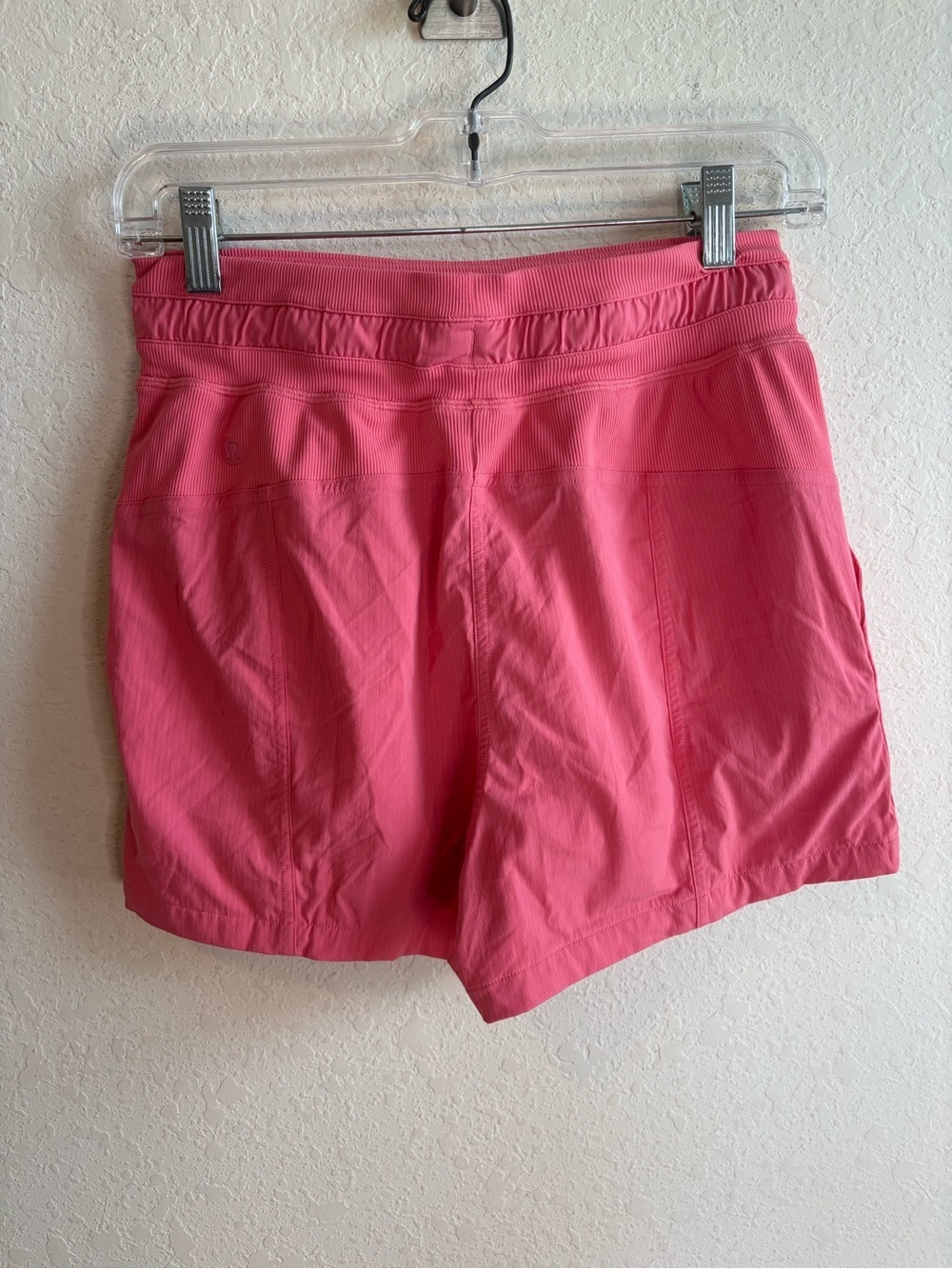 Lululemon Dance Studio Evolve High-Rise Relaxed Pink Shorts Size 4 - Picture 4 of 6